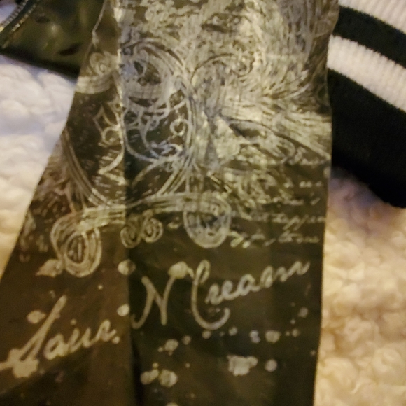 Reversible Jacket - Picture 7 of 8